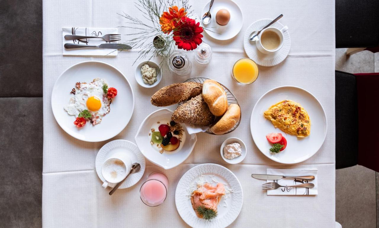 Hotel Lohningerhof 마리아알름암스타이너르넨미어 외부 사진