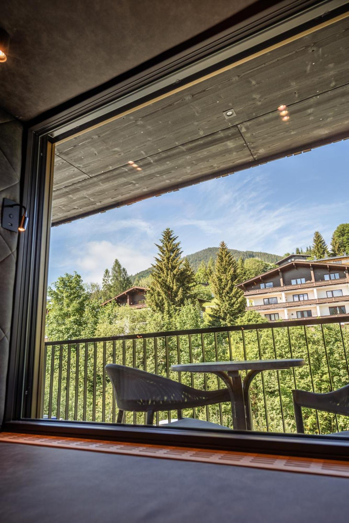 Hotel Lohningerhof 마리아알름암스타이너르넨미어 객실 사진